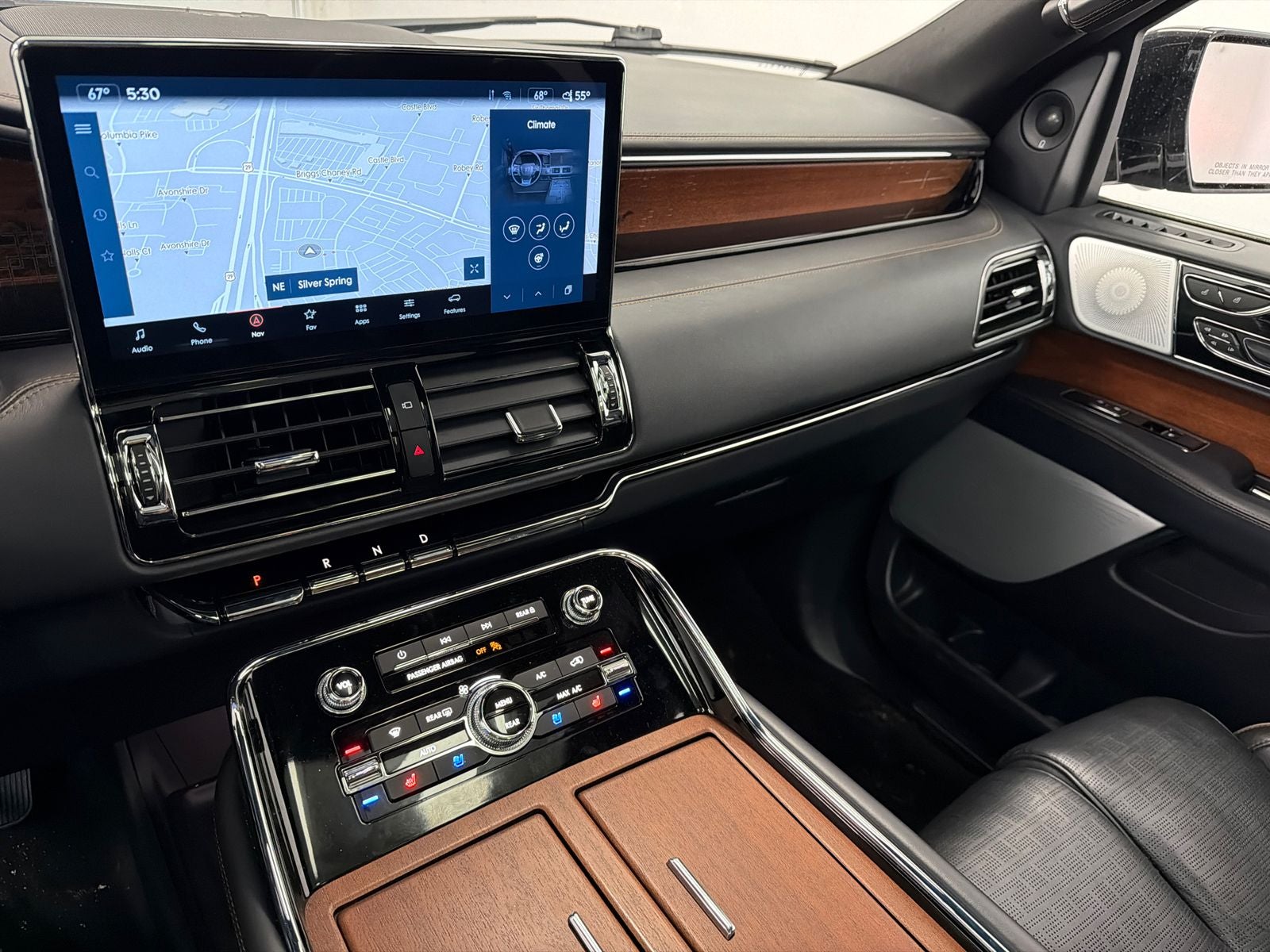 2024 Lincoln Navigator L Black Label
