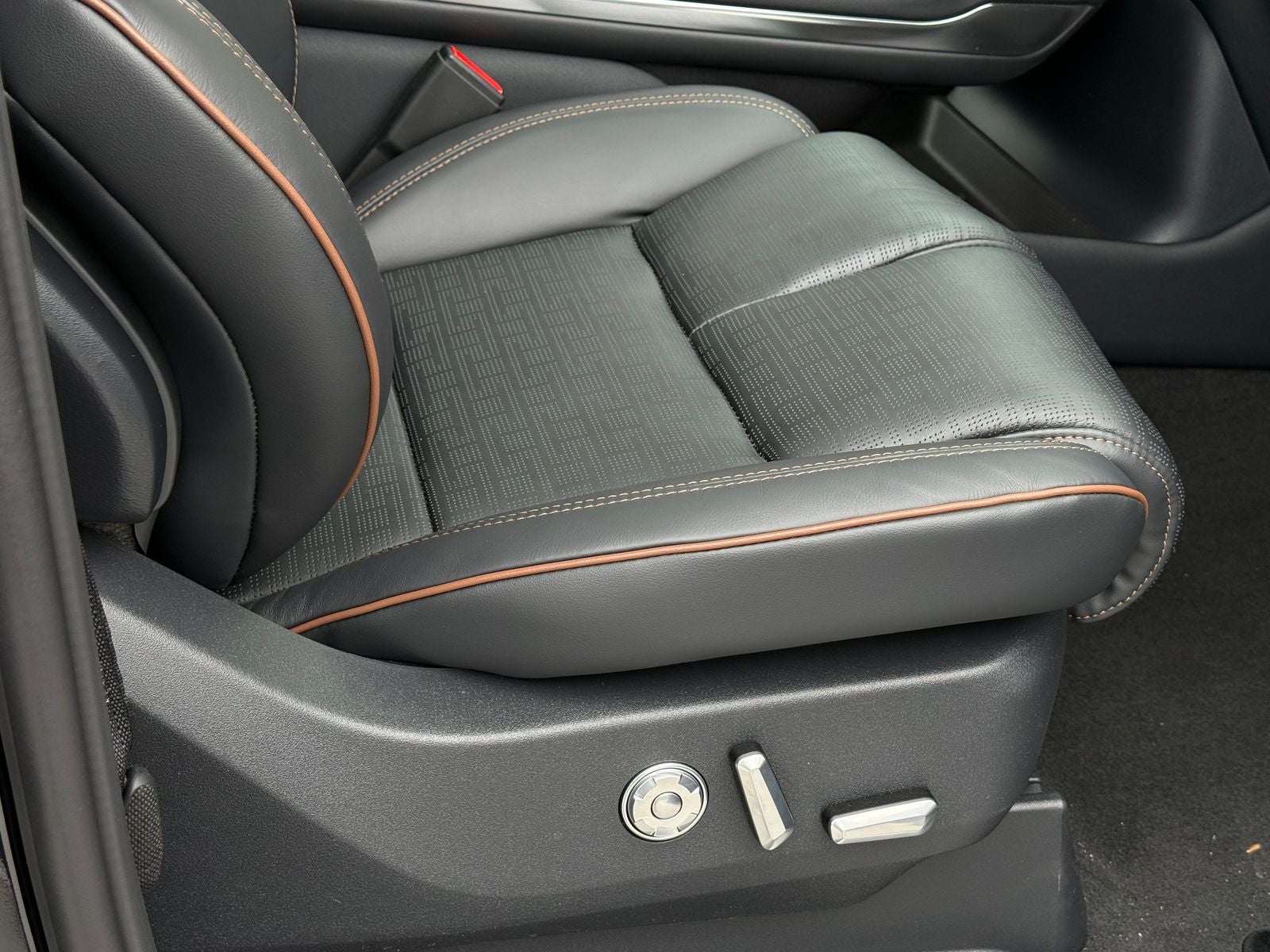 2026 Lincoln Navigator L Black Label