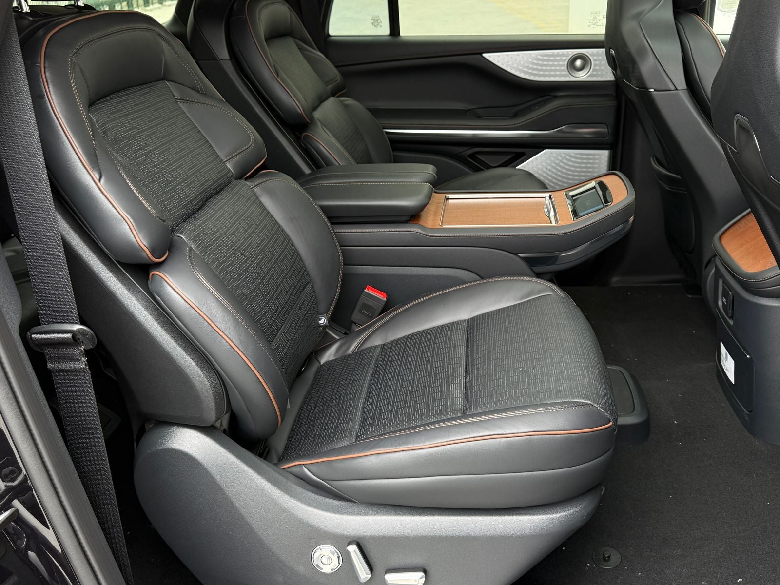 2026 Lincoln Navigator L Black Label