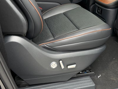 2026 Lincoln Navigator L Black Label