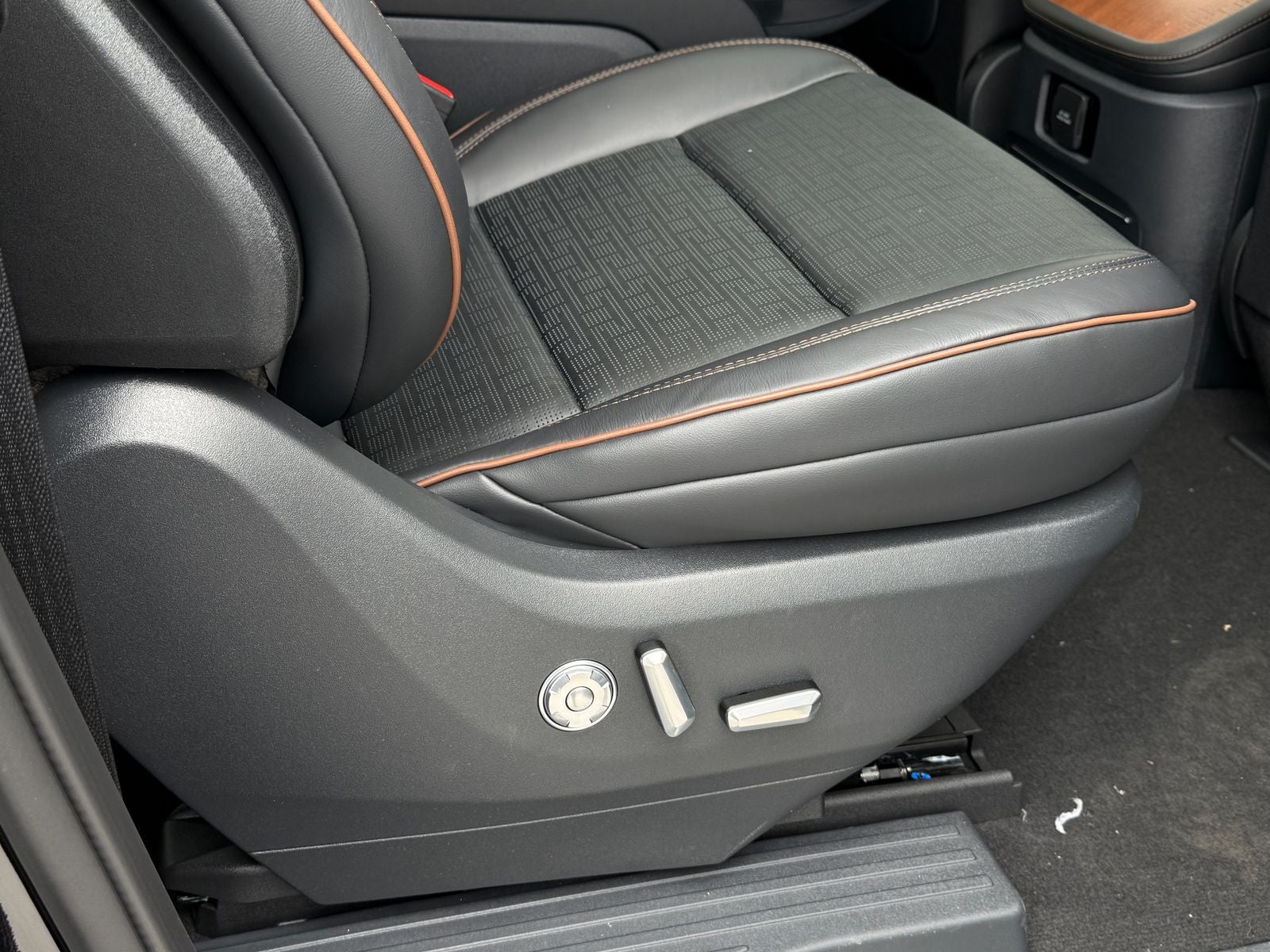 2026 Lincoln Navigator L Black Label