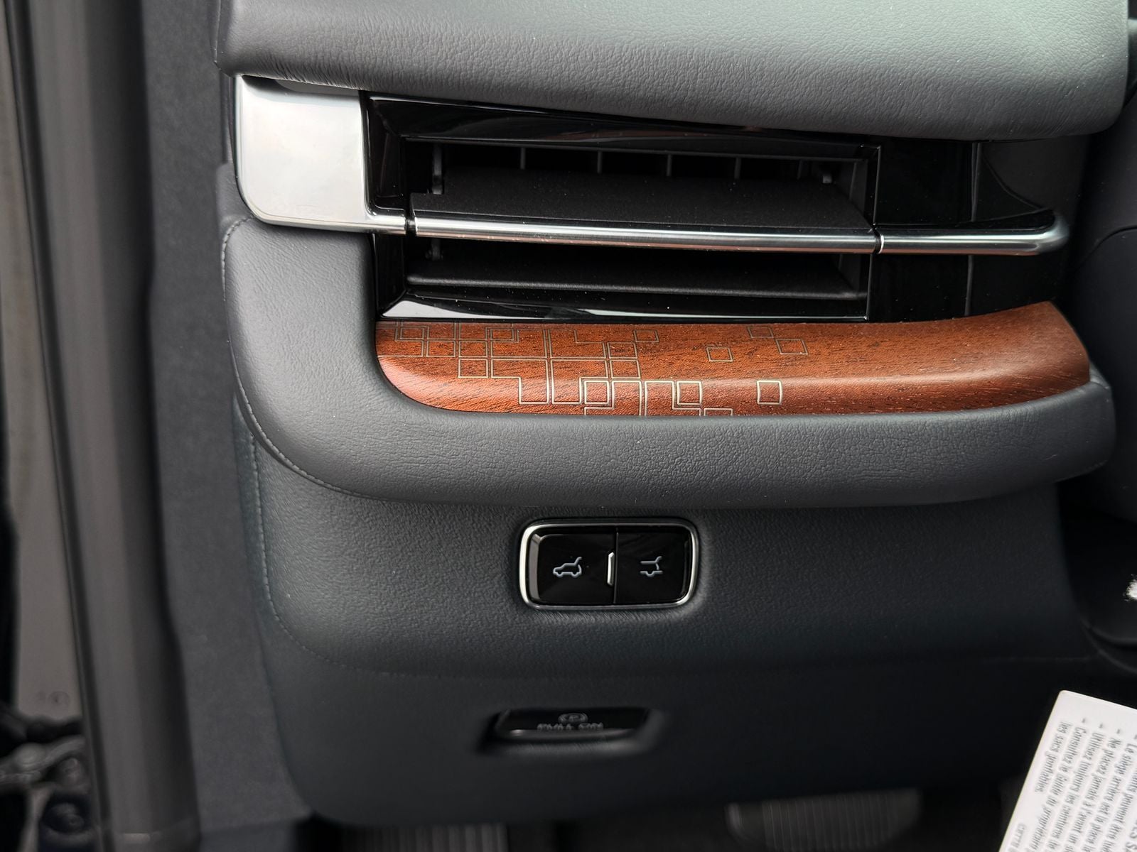 2026 Lincoln Navigator L Black Label