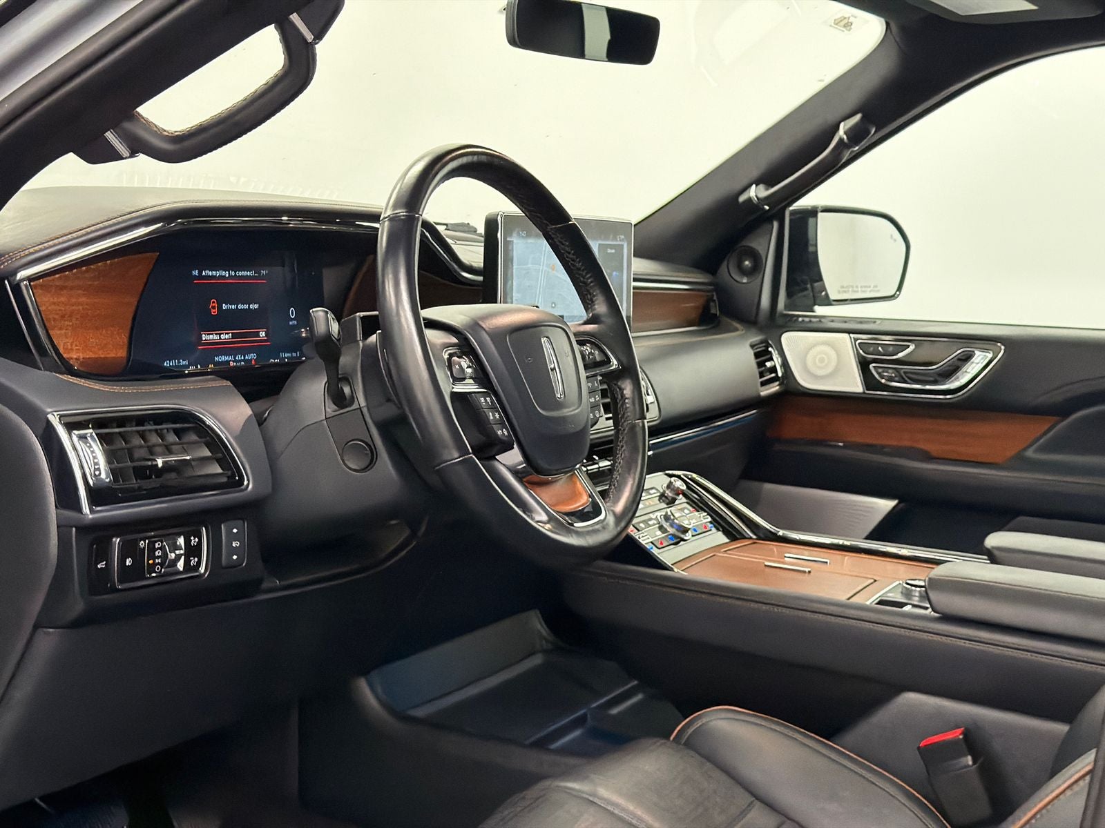 2023 Lincoln Navigator L Black Label