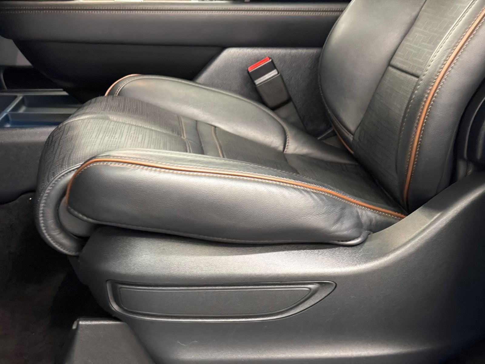 2023 Lincoln Navigator L Black Label