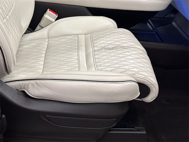 2022 Lincoln Navigator L Black Label