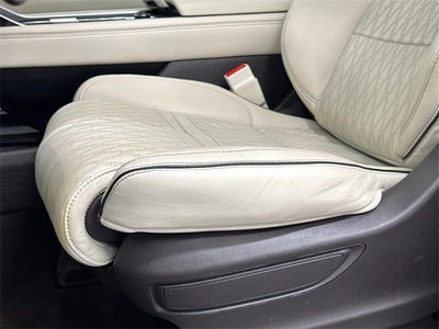 2022 Lincoln Navigator L Black Label