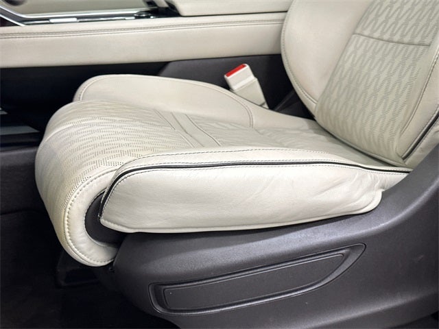 2022 Lincoln Navigator L Black Label