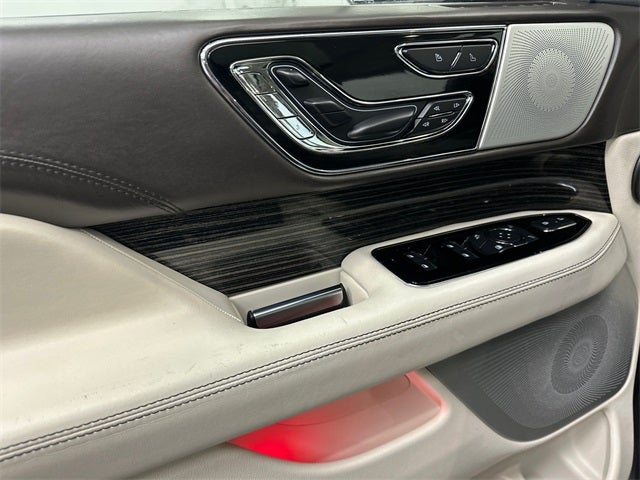 2022 Lincoln Navigator L Black Label