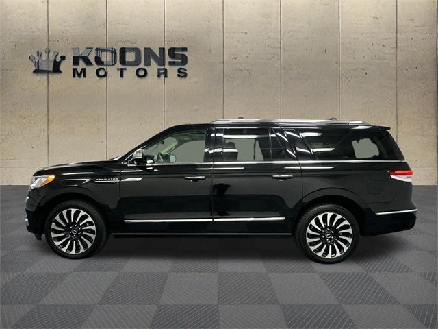 2022 Lincoln Navigator L Black Label
