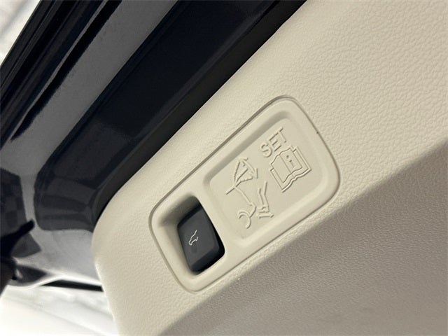 2022 Lincoln Navigator L Black Label