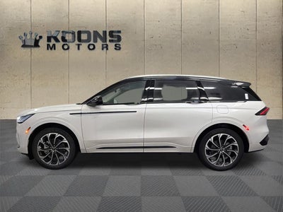 2026 Lincoln Nautilus Reserve