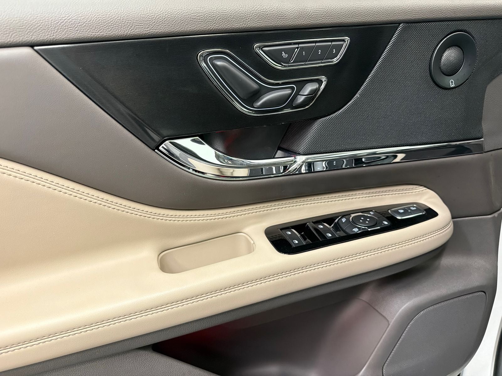 2024 Lincoln Corsair Plug-In Hybrid Grand Touring