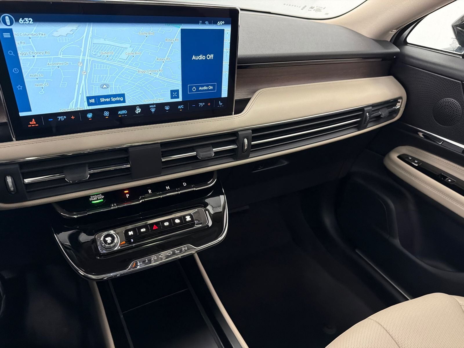 2025 Lincoln Corsair Plug-In Hybrid Grand Touring