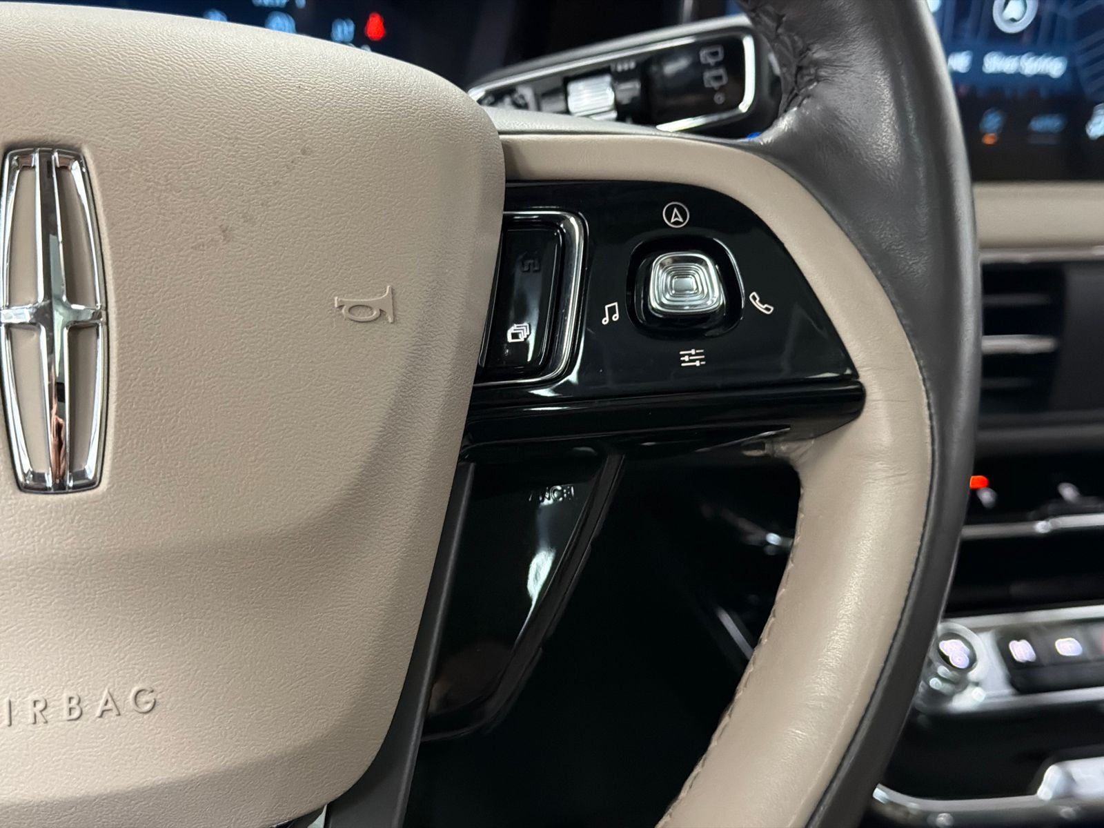 2023 Lincoln Corsair Plug-In Hybrid Grand Touring