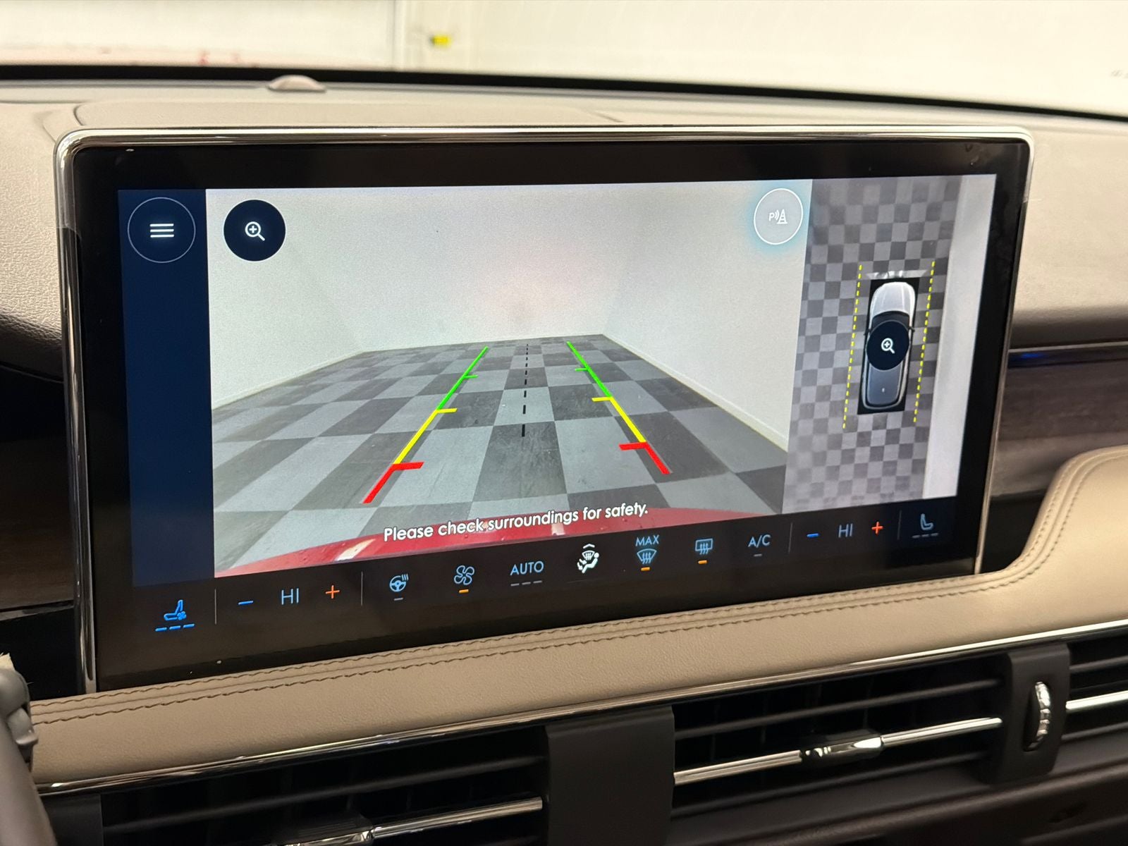 2023 Lincoln Corsair Plug-In Hybrid Grand Touring