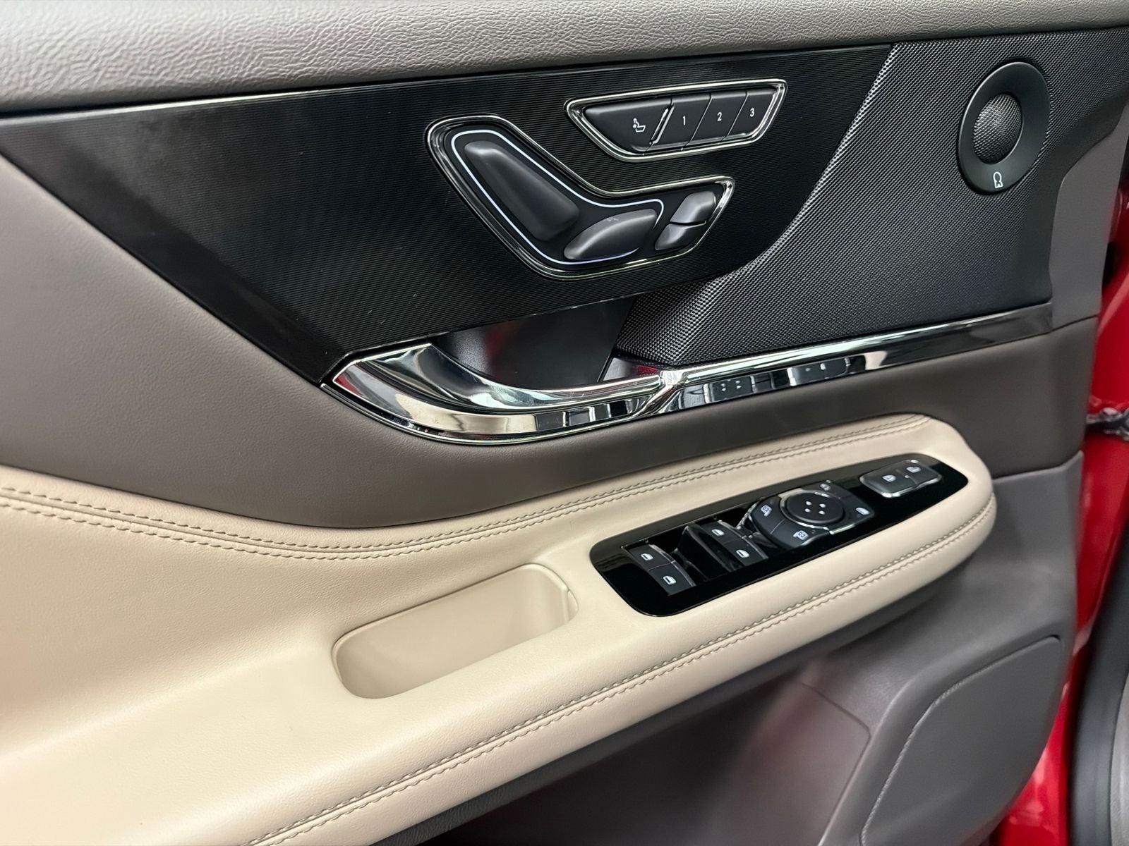 2023 Lincoln Corsair Plug-In Hybrid Grand Touring