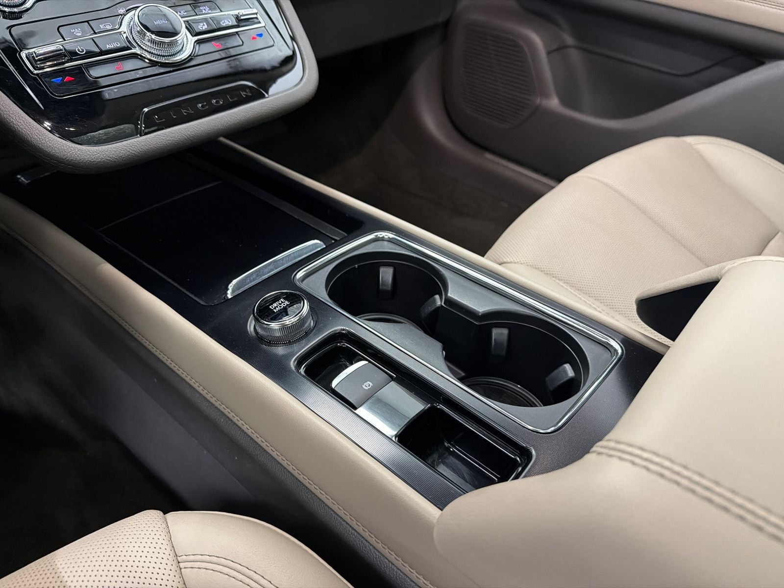 2022 Lincoln Corsair Plug-In Hybrid Grand Touring