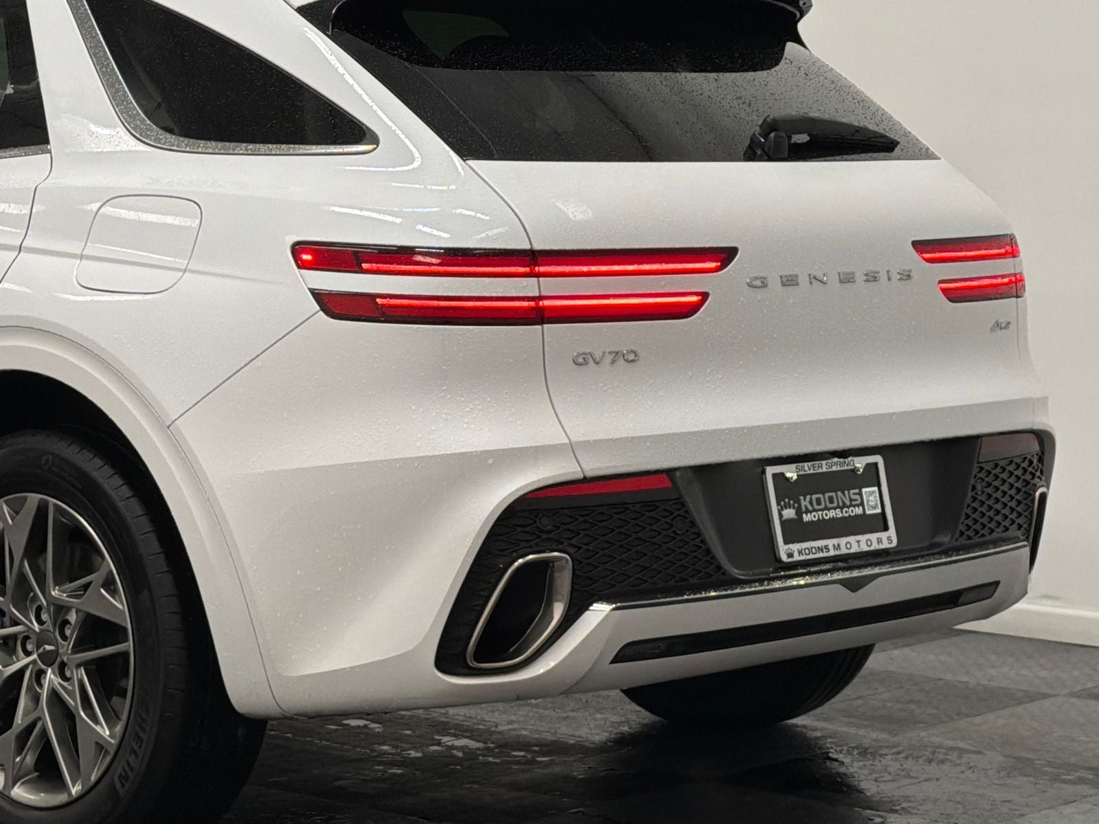 2025 Genesis GV70 2.5T