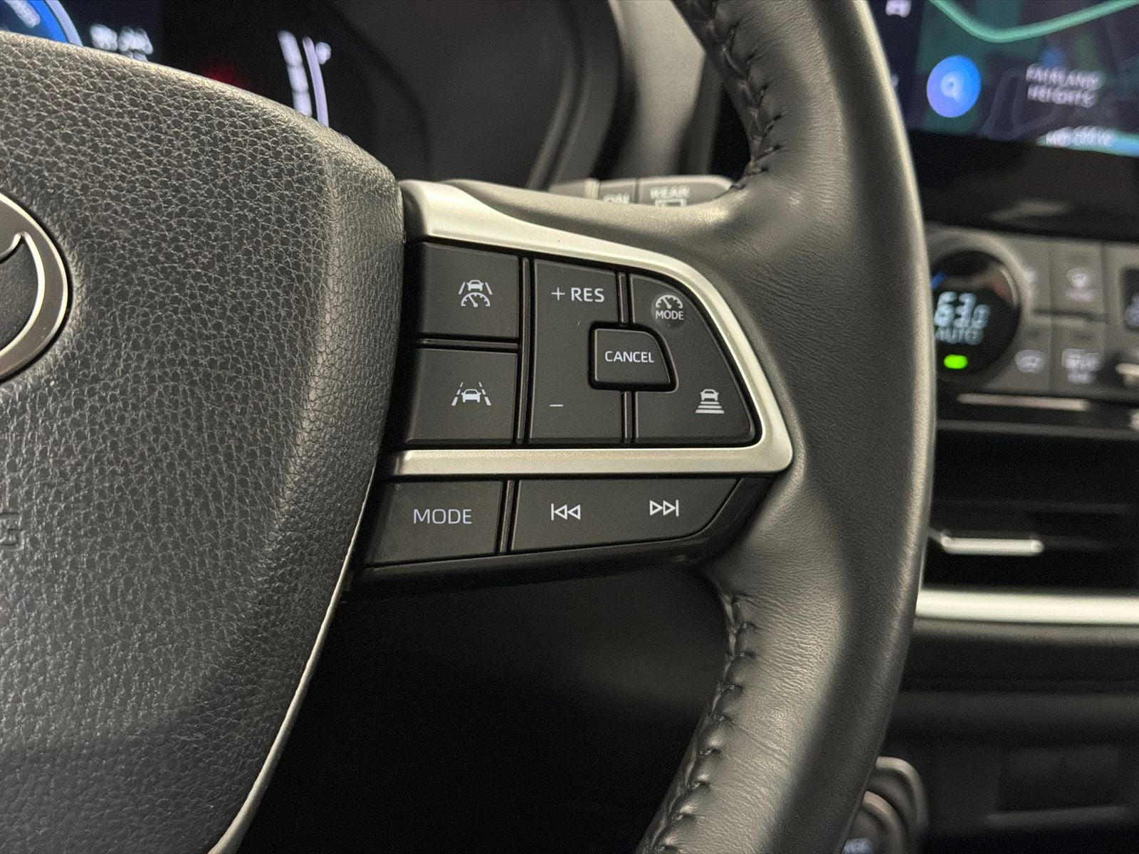 2025 Toyota Grand Highlander Hybrid XLE