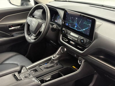 2025 Toyota Grand Highlander Hybrid XLE