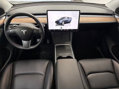 2024 Tesla Model Y Long Range