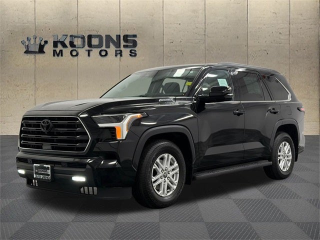 2023 Toyota Sequoia SR5