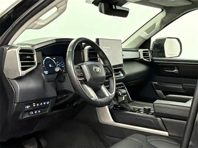 2023 Toyota Sequoia SR5