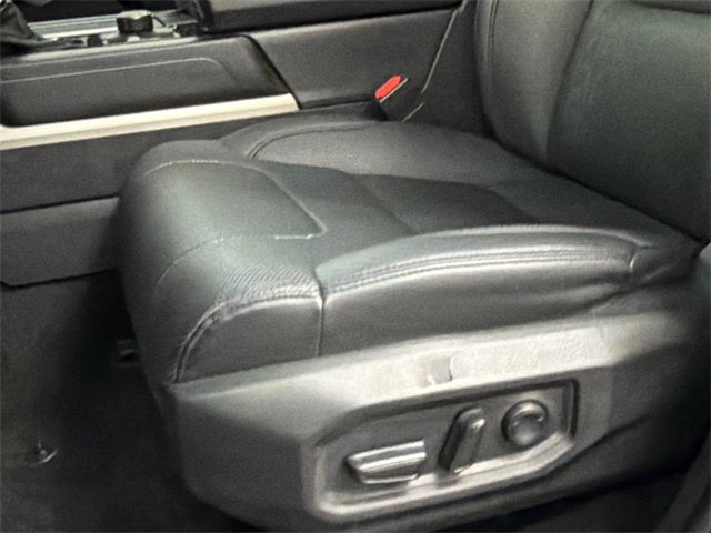 2023 Toyota Sequoia SR5