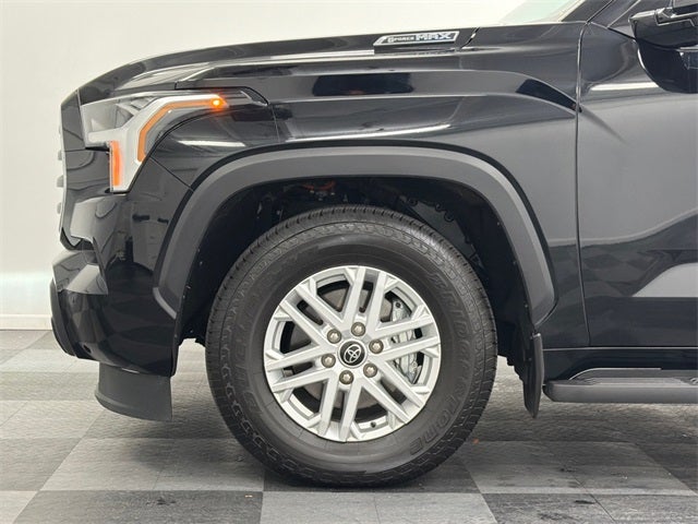 2023 Toyota Sequoia SR5