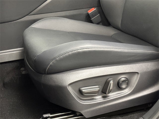 2025 Toyota Crown Signia XLE