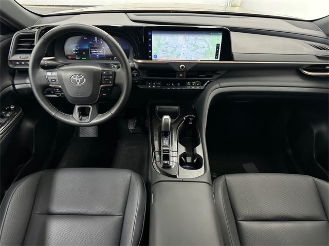 2025 Toyota Crown Signia XLE
