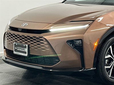 2025 Toyota Crown Signia XLE