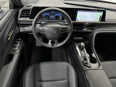 2025 Toyota Crown Signia XLE
