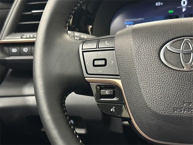 2025 Toyota Crown Signia XLE