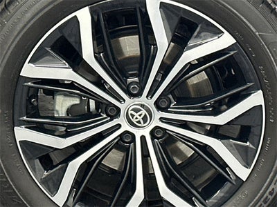 2025 Toyota Crown Signia XLE