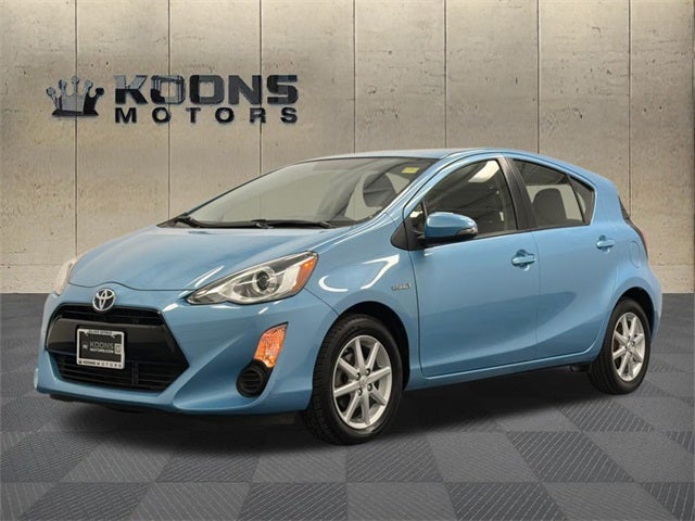 2015 Toyota Prius c Three