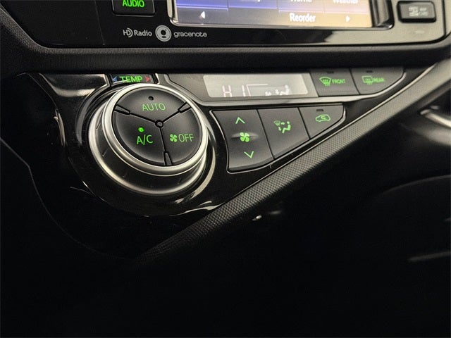 2015 Toyota Prius c Three