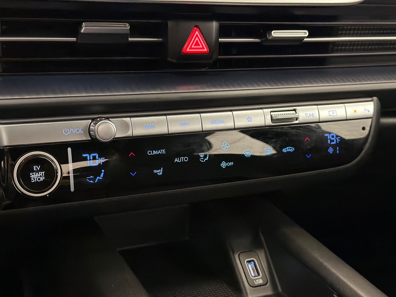 2024 Hyundai IONIQ 6 SE