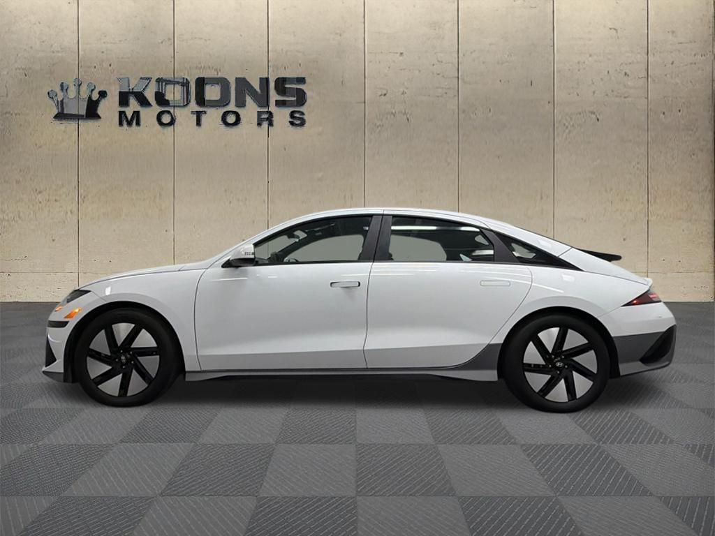 2024 Hyundai IONIQ 6 SE