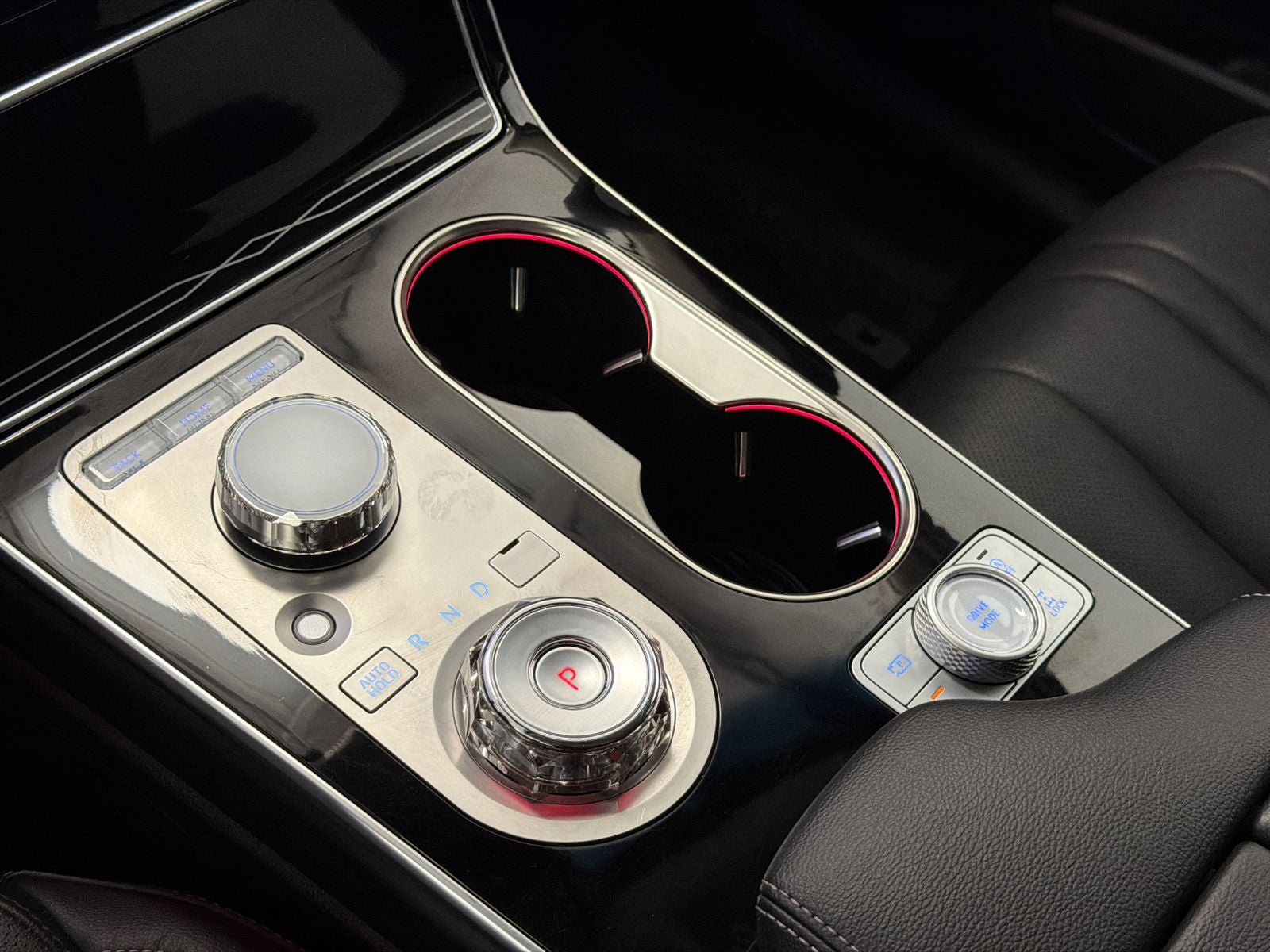 2025 Genesis GV80 2.5T