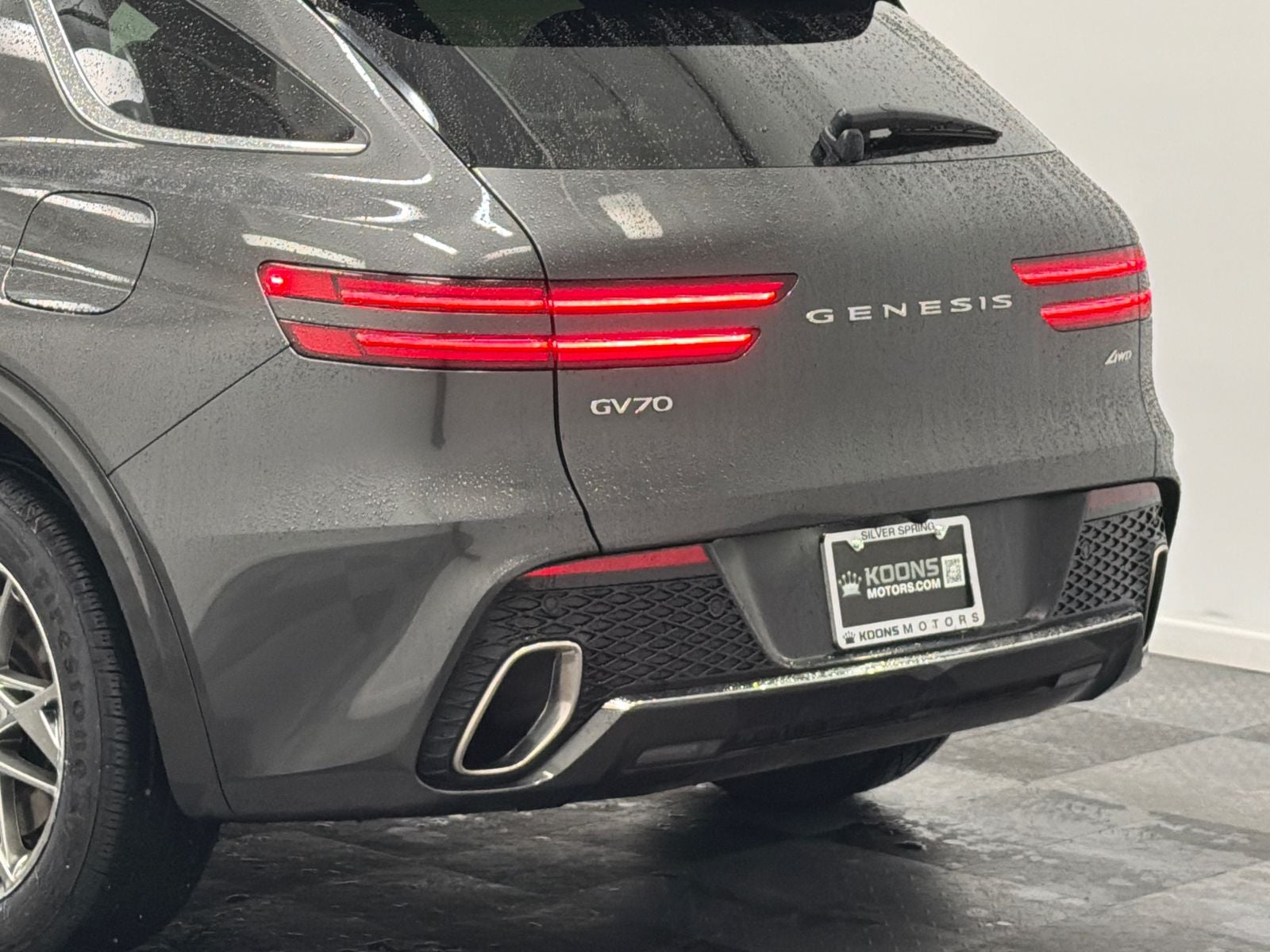 2025 Genesis GV70 2.5T