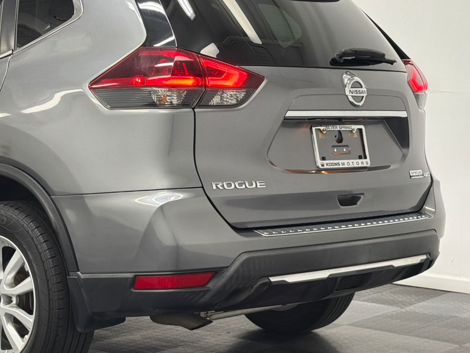 2020 Nissan Rogue S