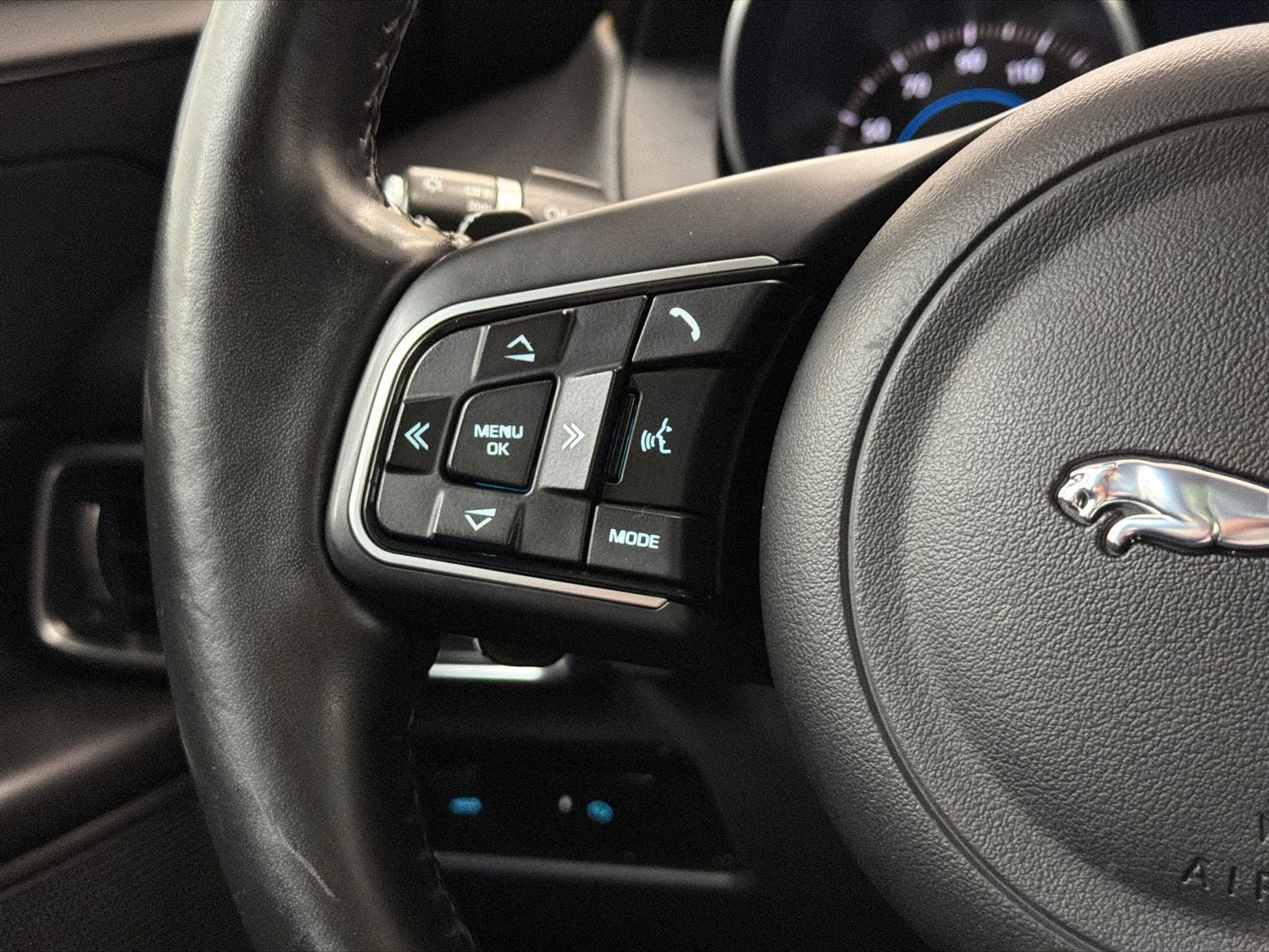 2018 Jaguar XE 25t