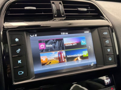 2018 Jaguar XE 25t
