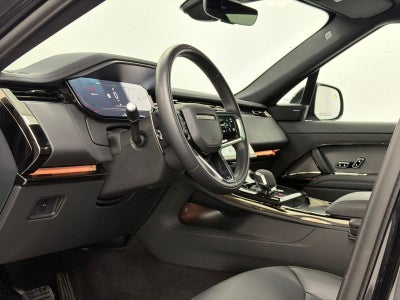 2025 Land Rover Range Rover Sport SE