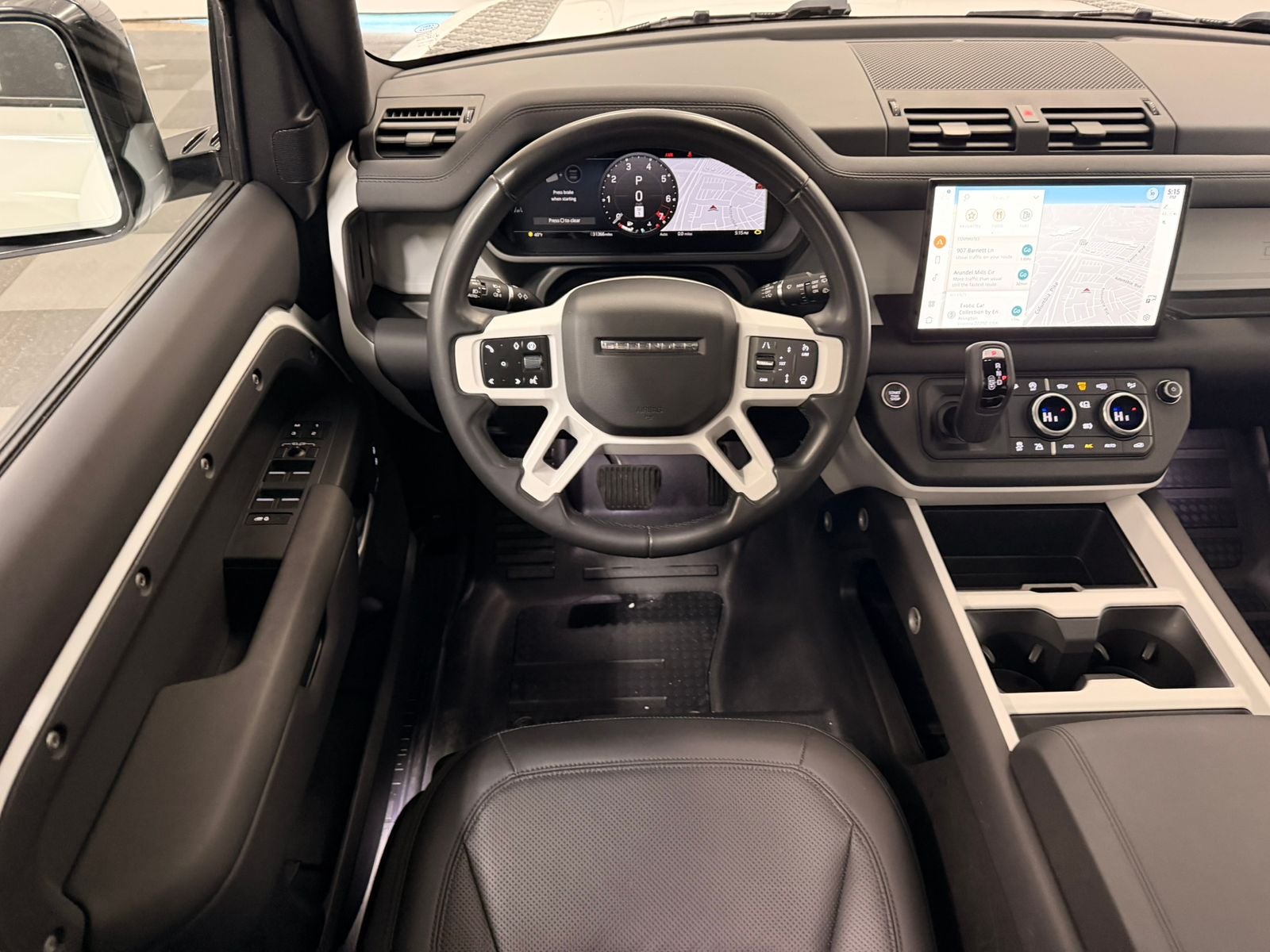 2025 Land Rover Defender 110 S