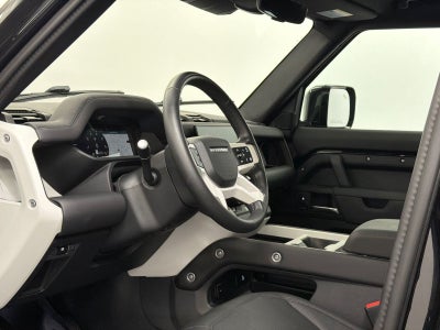 2025 Land Rover Defender 110 S