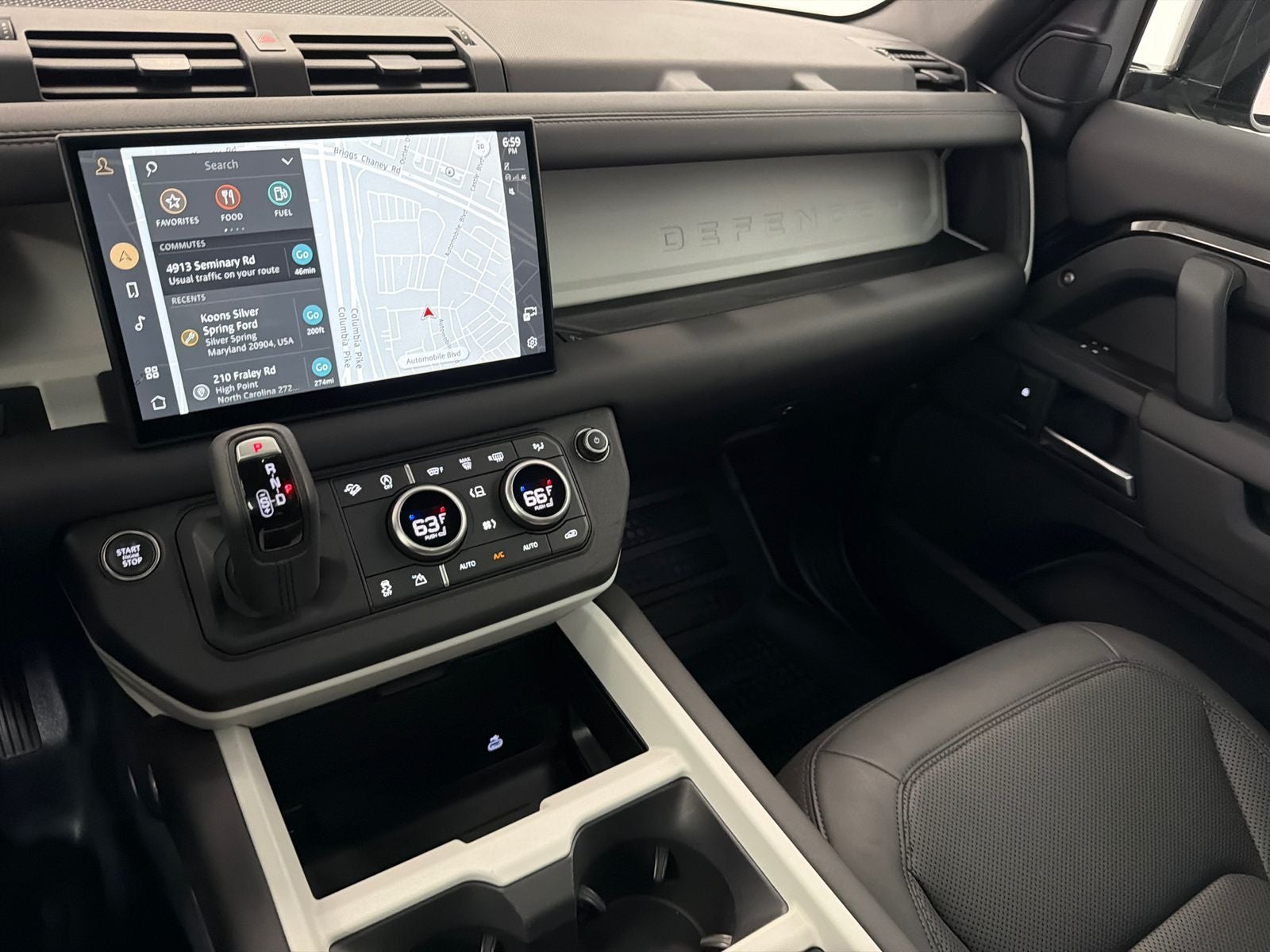 2025 Land Rover Defender 110 S