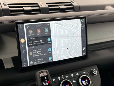 2025 Land Rover Defender 110 S