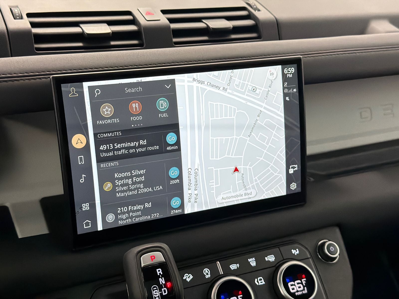 2025 Land Rover Defender 110 S
